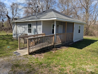 301 Huffman Rd, Gastonia, NC 28056