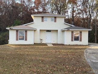 178 Gardenia Ct, Millbrook, AL 36054