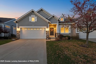 7537 Roxborough Ln Unit 30, Grand Ledge, MI 48837