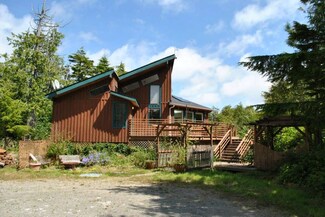 5944 Washington 109, Taholah, WA 98587