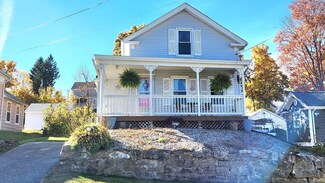 26 Adams St, Spencer, MA 01562