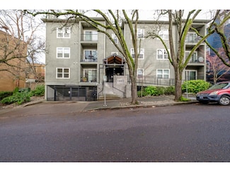 1441 SW Clay St Unit 102, Portland, OR 97201