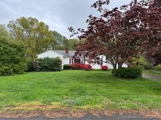 439 Howellton Rd, Orange, CT 06477