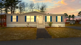 11 Trent Dr, Lisbon, ME 04250