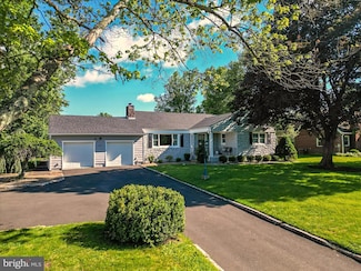 251 Washington Crossing Pennington Rd, Hopewell Township, NJ 08560