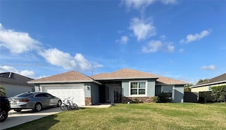 1637 SW Daysland Ave, Port Saint Lucie, FL 34953
