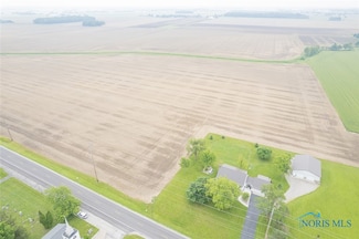 11883 Sylvania-Metamora Rd, Berkey, OH 43504