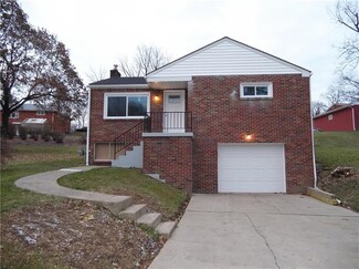 115 Valley Rd, Eighty Four, PA 15330