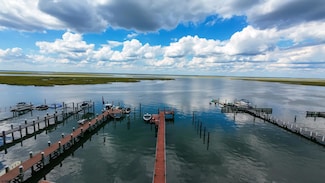 4501 Atlantic Brigantine Blvd, Brigantine, NJ 08203