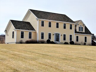 719 George Hill Rd, Lancaster, MA 01523