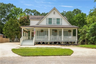 921 Carriage Way, Baton Rouge, LA 70808