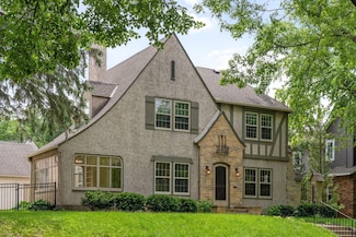 721 W Minnehaha Pkwy, Minneapolis, MN 55419