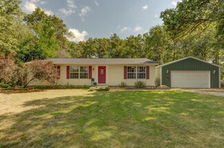 11411 N 215 E, Demotte, IN 46310