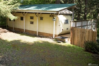 1194 Scenic Ave, Lummi Island, WA 98262