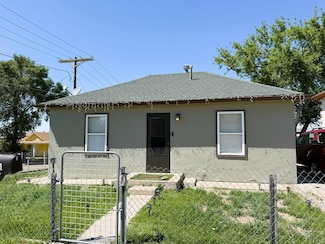 609 W 2nd St, La Junta, CO 81050