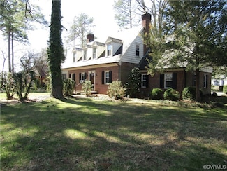 11 Carter Ave, Sandston, VA 23150