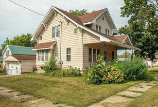 206 1st St NE, Tripoli, IA 50676