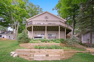 17217 Stevens Forest Lake St, Cassopolis, MI 49031