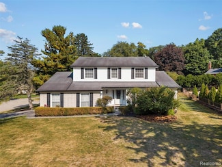 42881 Inverness Ct, Northville, MI 48168