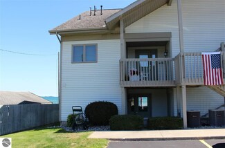 637 W Lake St Unit 1, Tawas City, MI 48763