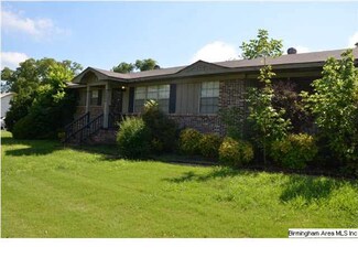 8649 Shady Acres Dr, Morris, AL 35116