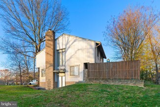 8527 Jenner Ct, Springfield, VA 22153