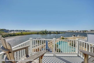 2023 Bay Blvd, Seaside Heights, NJ 08751