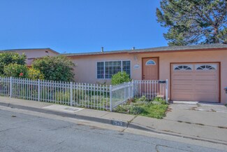 1849 Luzern St, Seaside, CA 93955