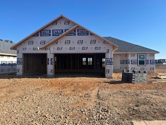1312 N Maxine Ave, Nixa, MO 65714