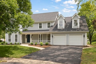 1963 Bedford Ct, Wheaton, IL 60189