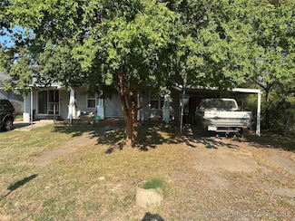 915 S C St, Muskogee, OK 74403