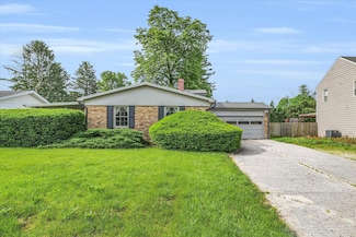 1209 W Kirby Ave, Champaign, IL 61821