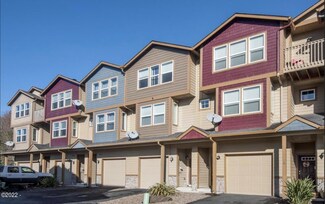 475 SE 35th St Unit C14, South Beach, OR 97366
