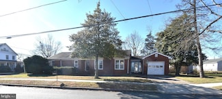 891 E 3rd St, Florence, NJ 08518