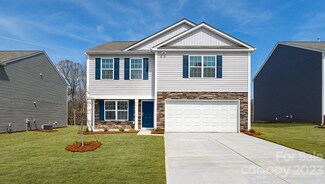 6016 Northway Forest Dr, Charlotte, NC 28214
