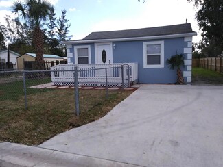 2642 Saranac Ave, West Palm Beach, FL 33409