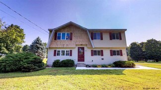 262 Maple Ln, Valatie, NY 12184