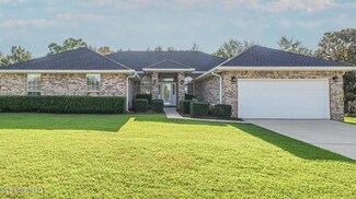 15002 E Shadow Creek Dr, Biloxi, MS 39532