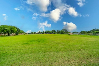 6616 Rickey Ln, Arlington, TX 76001