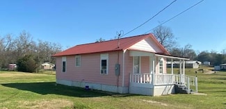 4144 Herring Ave, Marianna, FL 32448