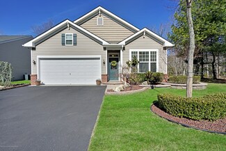 4 Lenox Rd, Jackson Township, NJ 08527
