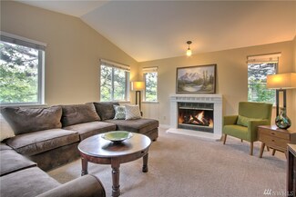 6700 NE 182nd St Unit B308, Kenmore, WA 98028