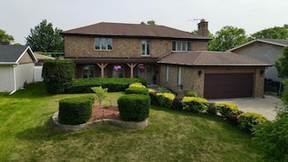 7707 Lake St, Morton Grove, IL 60053