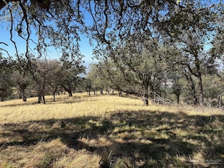 29400 Deertrail Dr, Tehachapi, CA 93561