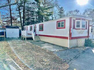 10 David Dr, Middleboro, MA 02346