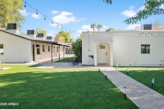 3139 N 40th St, Phoenix, AZ 85018