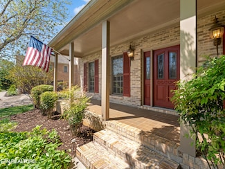 10601 Eagles View Dr, Knoxville, TN 37922