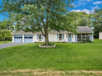 2819 Lowell Dr, Columbus, OH 43204