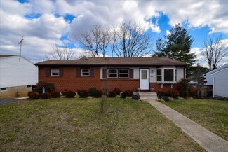 5421 Mayfield St, Roanoke, VA 24019