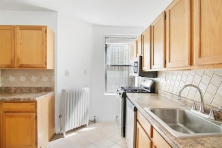 435 79th St Unit 7, North Bergen, NJ 07047